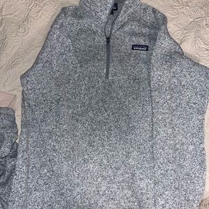 Patagonia Men's Zip-Up Sweater in Heather Gray